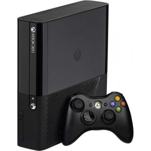 Xbox 360 500GB E-Slim (A lemezbehúzó csak kontrollerrel működik)