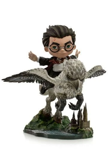 Harry Potter and Buckbeak Minico figurine (16 cm)